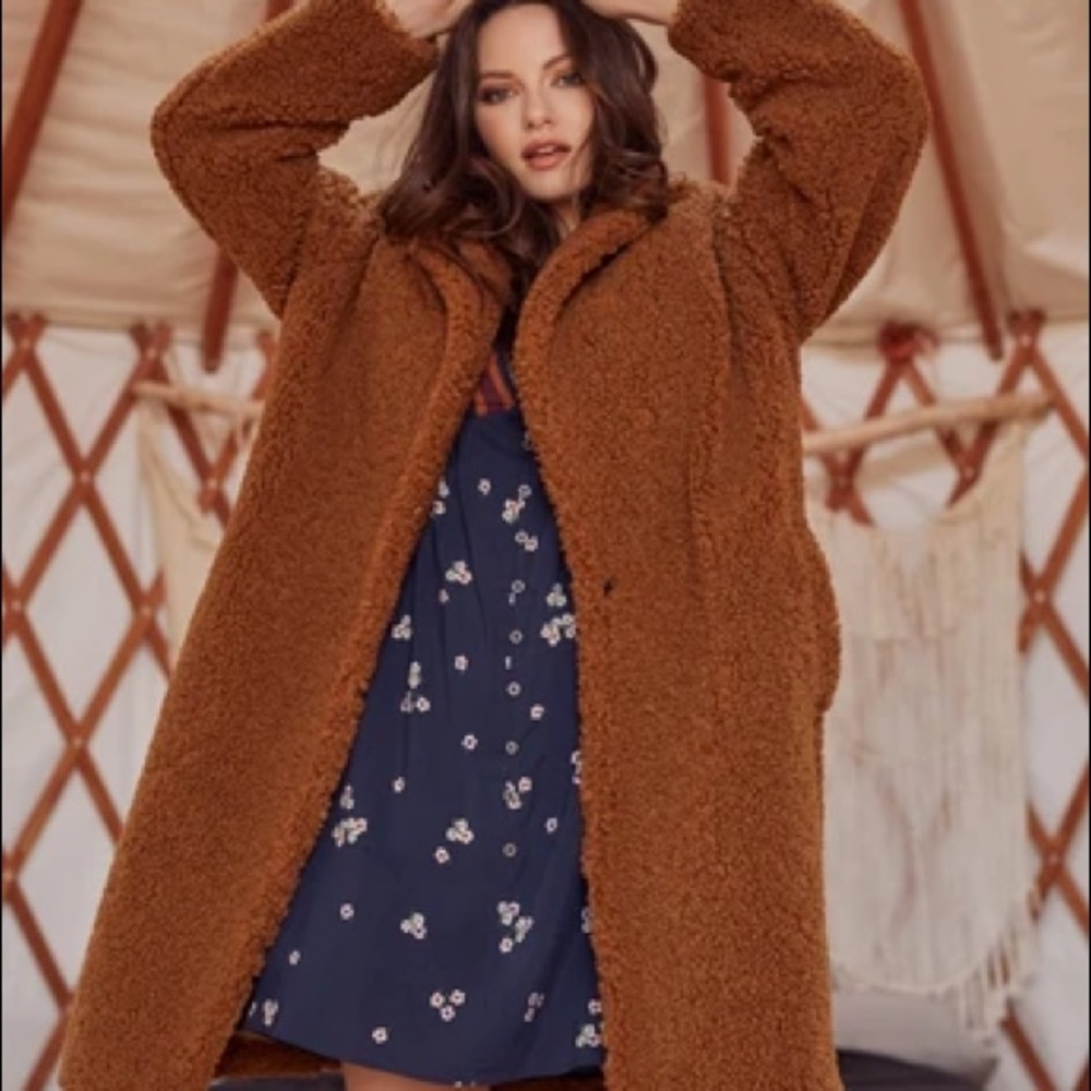 Lost + Wander Teddy Bear Coat